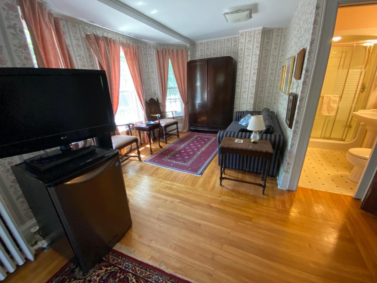 Bernard Gray Hall Bed And Breakfast Niagara-on-the-Lake Екстериор снимка